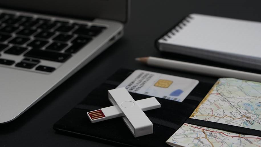 Pluss ID smartcard reader